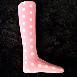Victoria's Secret mannequin foot